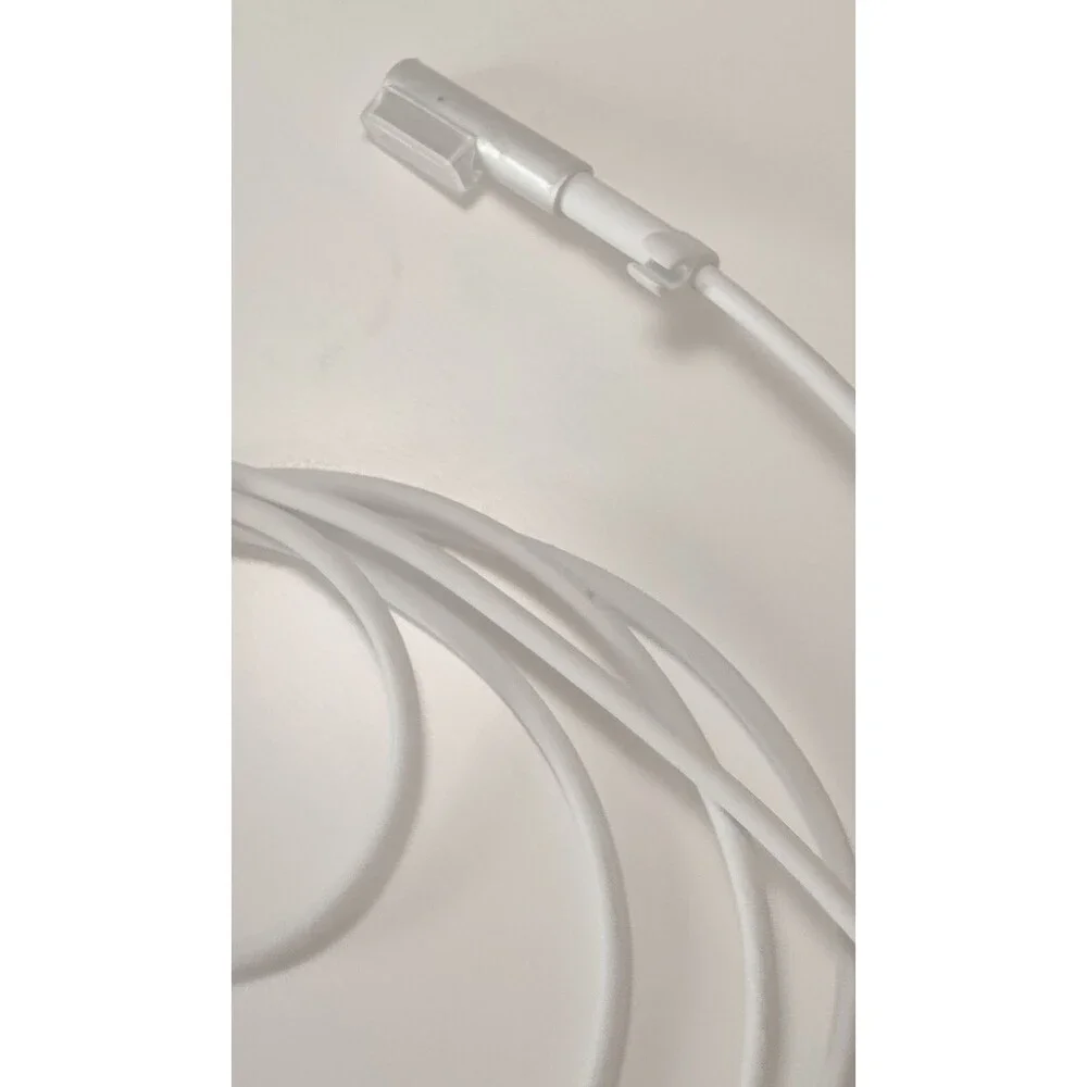 Apple Replacement 60W AC Adapter-Pre-owned
